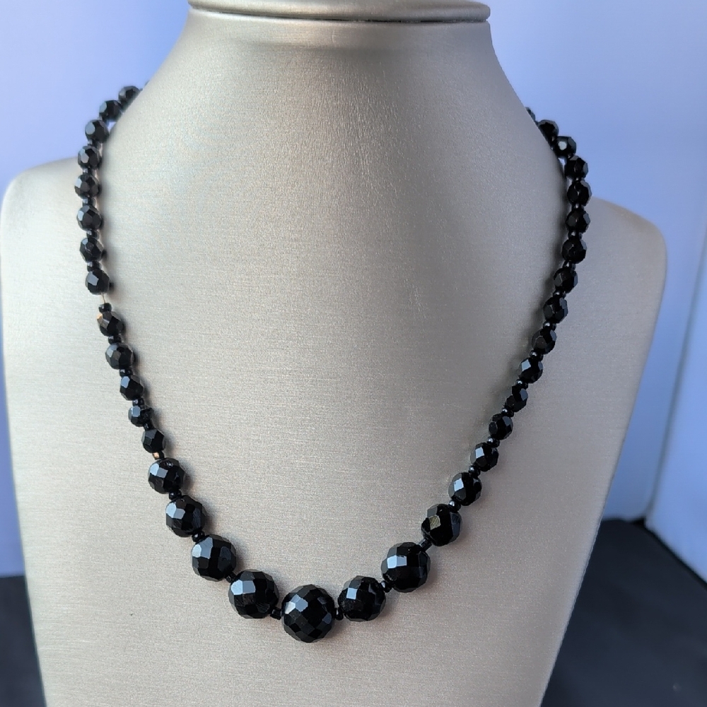 Black Faceted Bead Necklace - Elegant Women's Jewelry